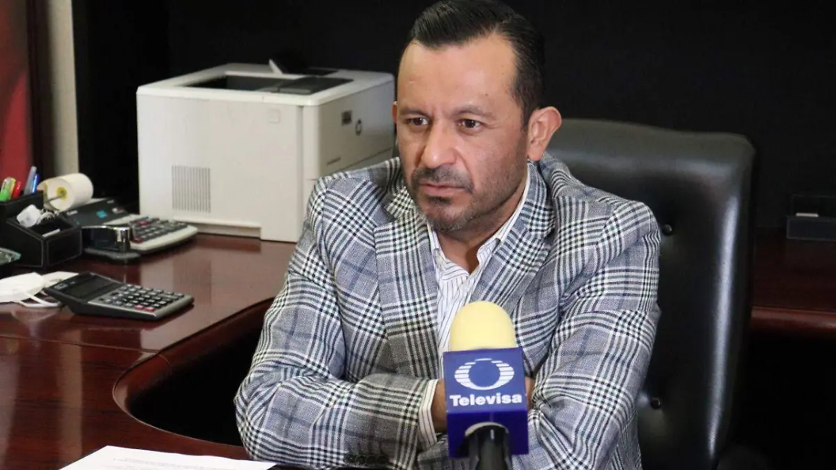 Salvador González Martínez.